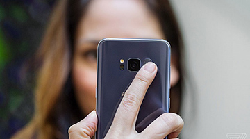 Cách mở khóa bằng khuôn mặt trên Motorola Moto X4